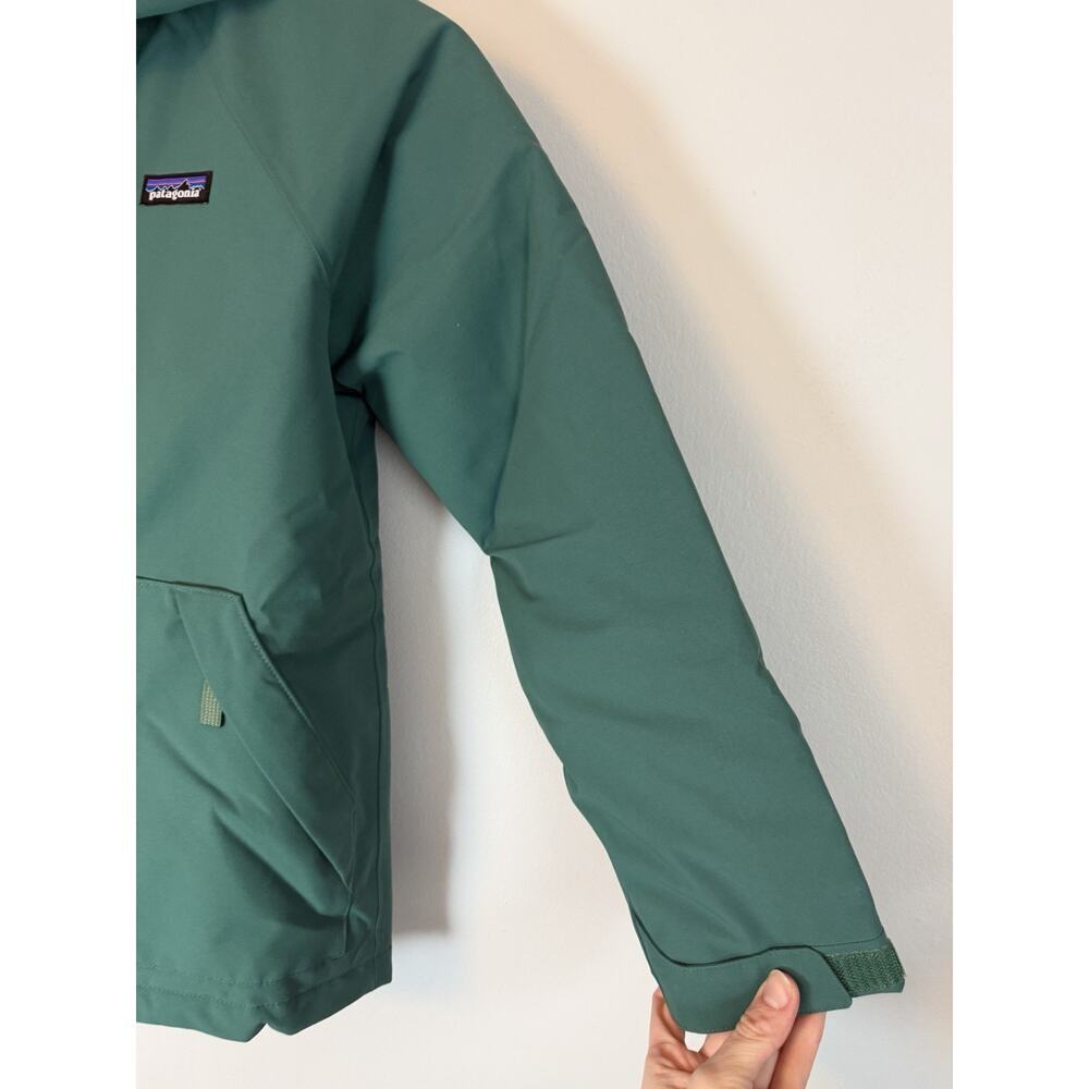 Patagonia Everyday Ready Hooded Jacket Conifer Green Waterproof Kids 10 NWT $169 - Picture 9 of 16